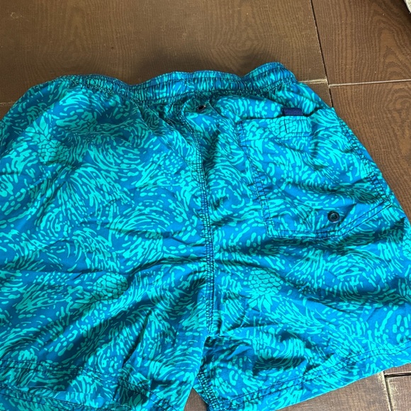 Men’s Speedo Swim Trunks size small - Picture 3 of 4